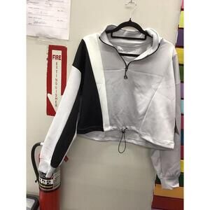 Sports illustrated women’s athletic crop hoodie size large grey black new jcp